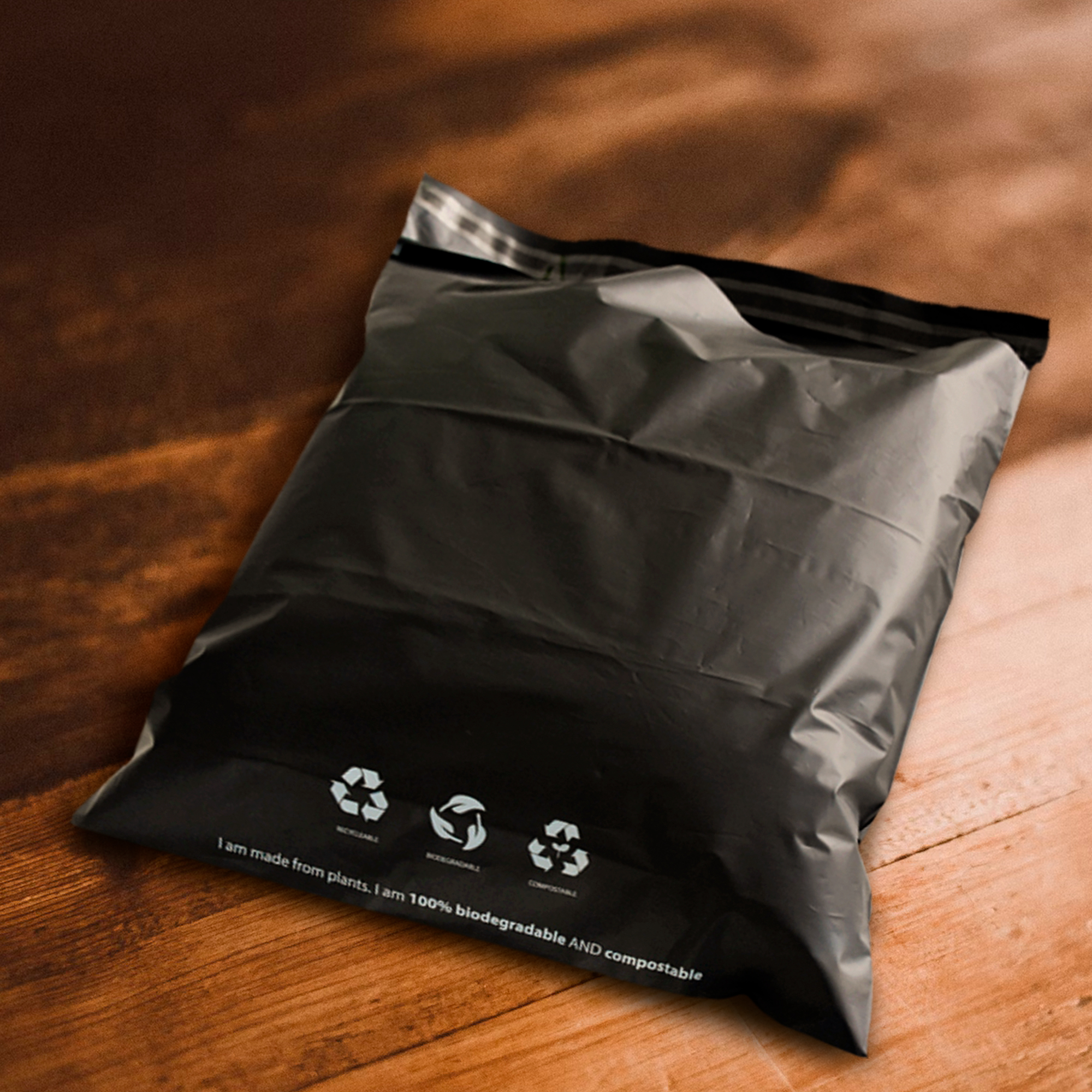 Bolsas de correo compostables negras